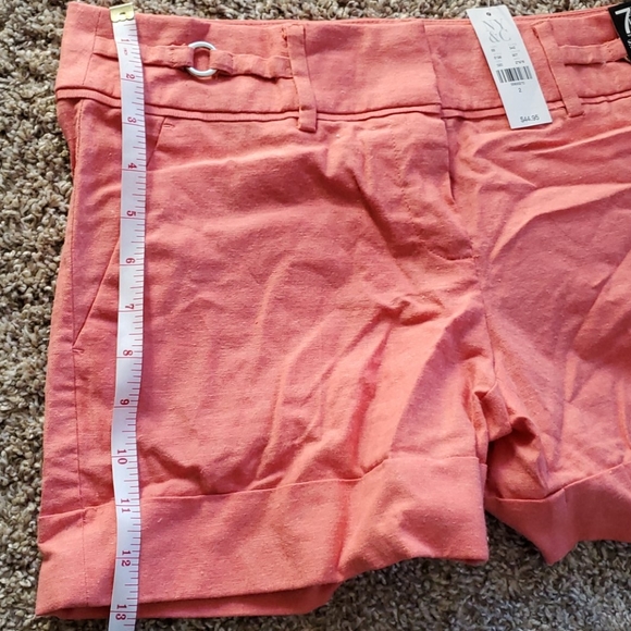 New York & Co stretch  coral shorts NWT 2.   1 - Picture 2 of 4